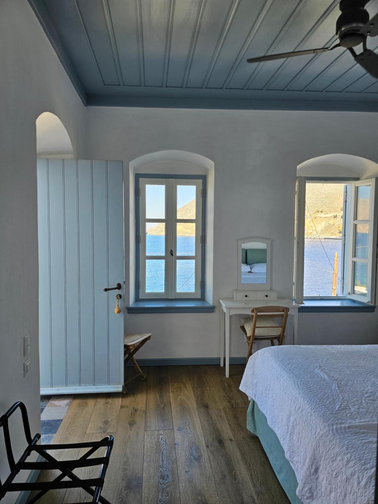 The Anchor House Bed and Breakfast Σύμη Δωμάτιο φωτογραφία